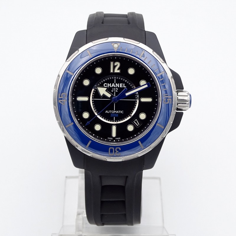 chanel j12 marine