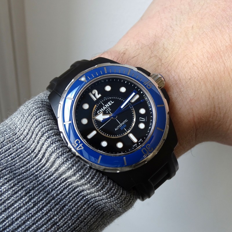 J12 marine sales chanel price