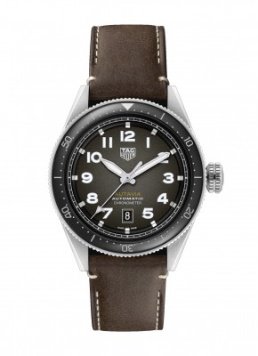 TAG HEUER