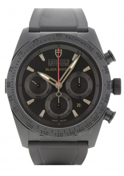 tudor-fastrider-black-shield tudor-fastrider-black-shield