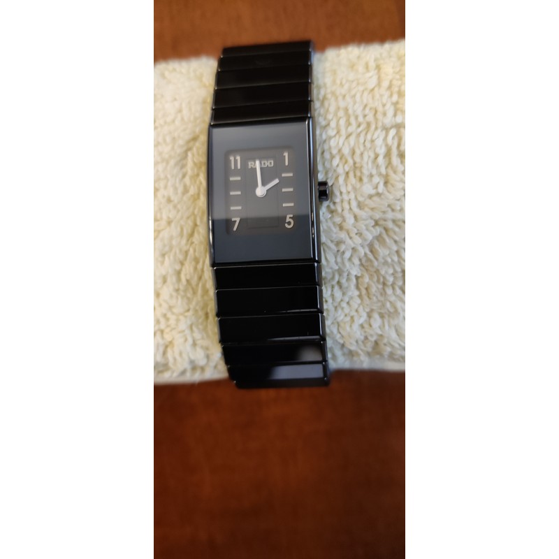 Rado femme 2025