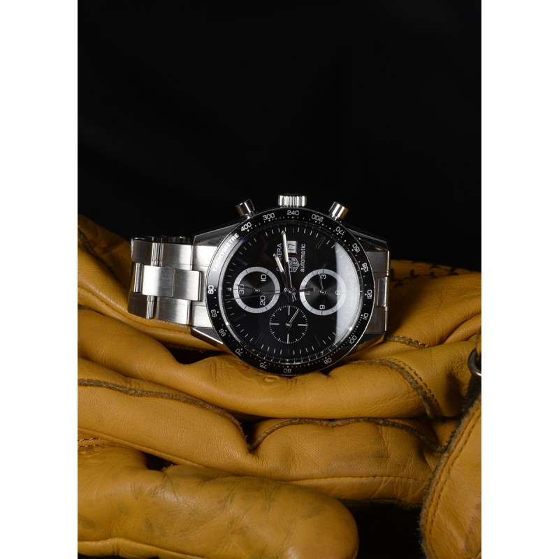 Brad pitt tag heuer carrera on sale