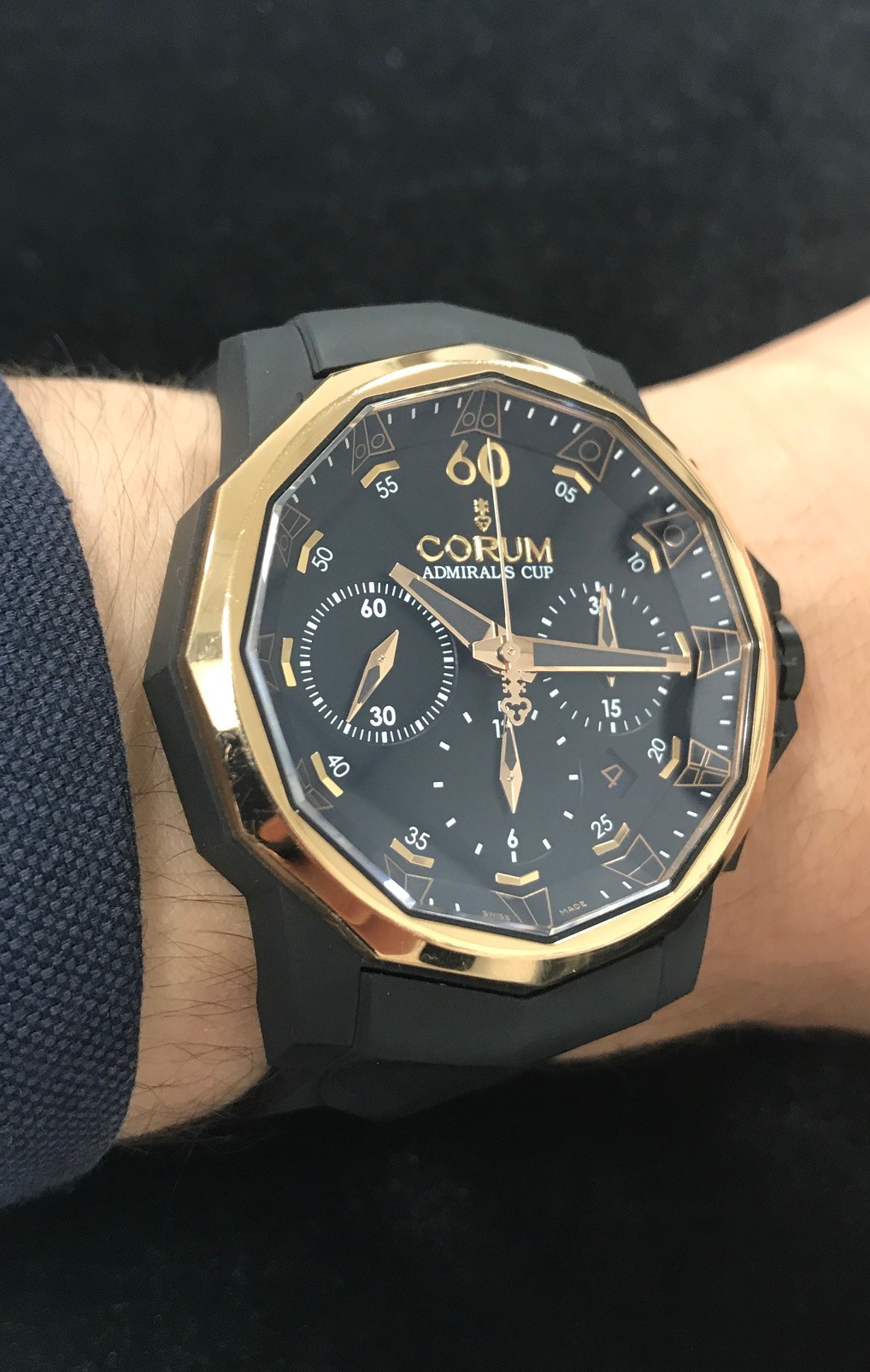 Corum admiral's cup challenger 44 chrono 2025