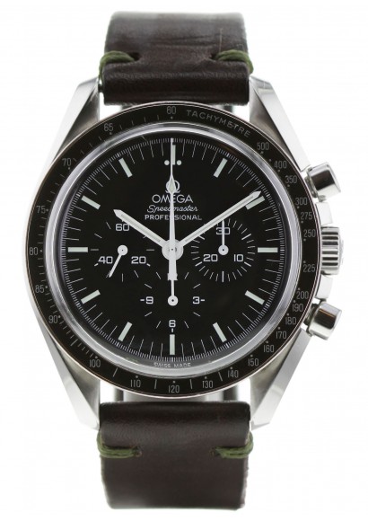 Montre-Omega-Speedmaster-Noire